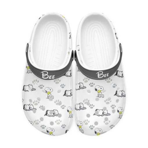 Deschea  Custom Name Snoopy Icon White Clogs Shoes