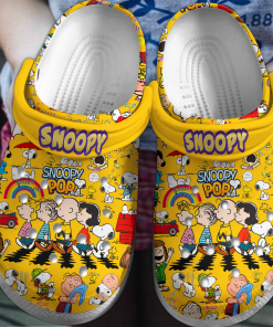 Deschea  Snoopy Pop Movie Crocs Crocband Clogs Shoes Comfortable For Men Women and Kids