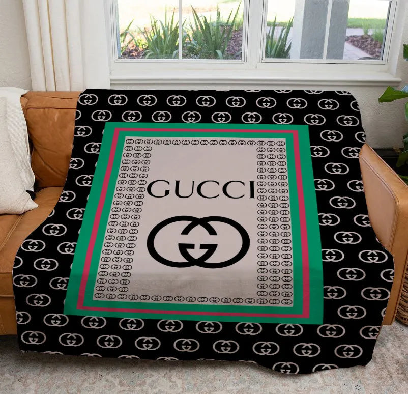Black & Green Gucci blanket Black & Green Gucci blanket