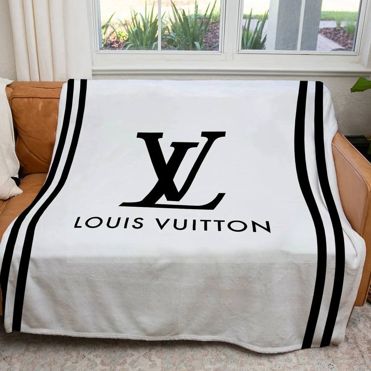 Black lines Louis Vuitton blanket Black lines Louis Vuitton blanket