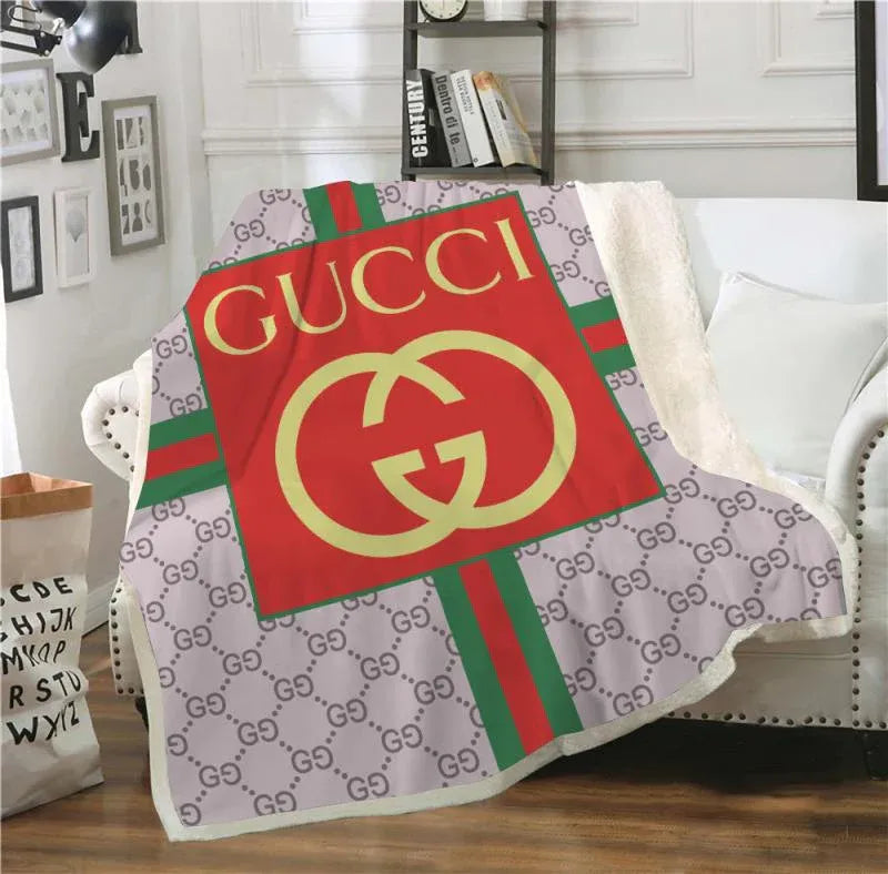 Black Shadows Gucci blanket Black Shadows Gucci blanket