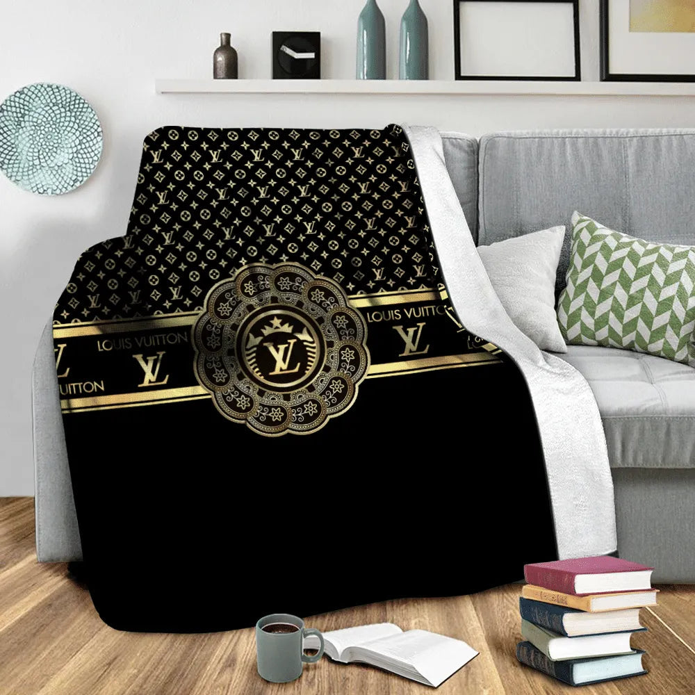 New luxury Louis Vuitton blanket New luxury Louis Vuitton blanket