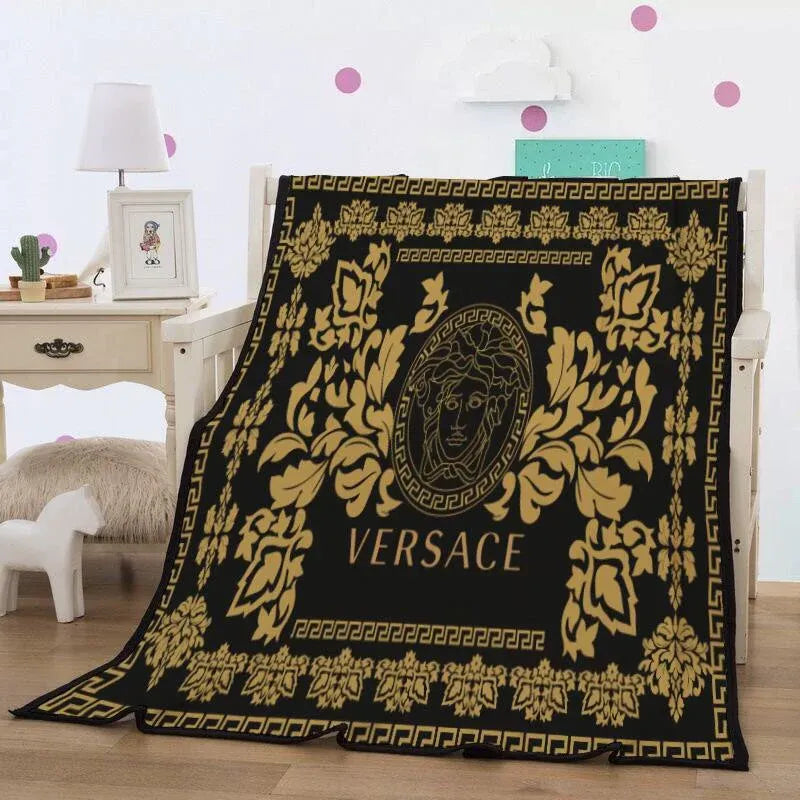 new Yellow pattern Versace blanket new Yellow pattern Versace blanket