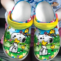 Snoopy Hugging Woodstock Peanuts Crocs