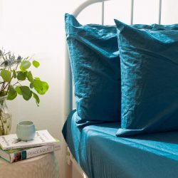Crinkle Percale Organic Cotton Pillowcase Set Deschea DSC 0384.jpg