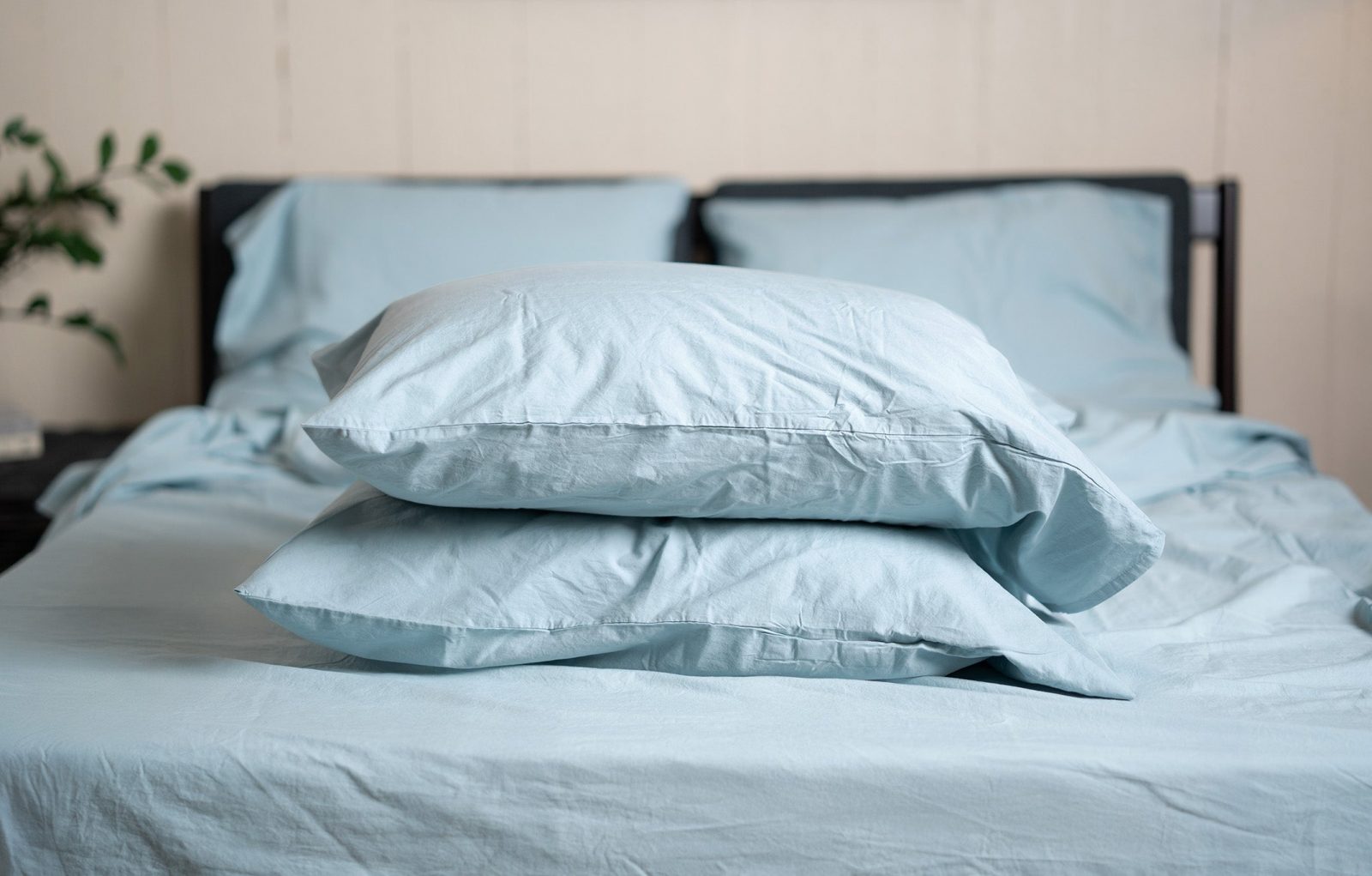Crinkle Percale Organic Cotton Pillowcase Set Crinkle Percale Organic Cotton Pillowcase Set