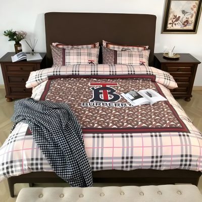 Burberry Bedding Set – TB003