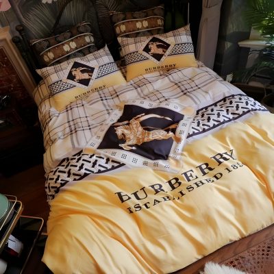Burberry Bedding Set – TB027