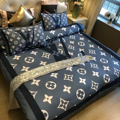 Louis Vuitton Bedding Set – TB507