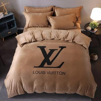 Louis Vuitton Bedding Set – TB552
