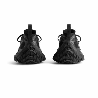 10XL Sneaker Black 5.jpg