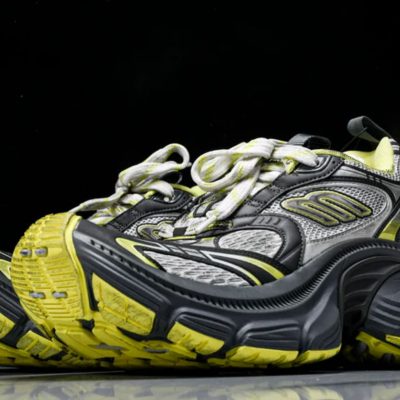 10XL Sneaker Grey Yellow 5.jpg
