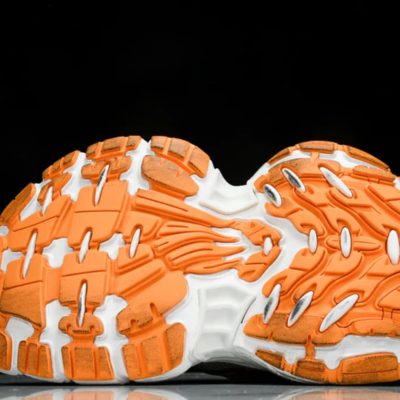 10XL Sneaker White Red Orange 2.jpg
