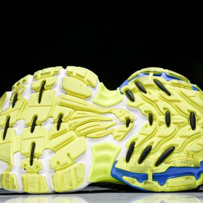 10XL Sneaker White Yellow Blue 2.jpg