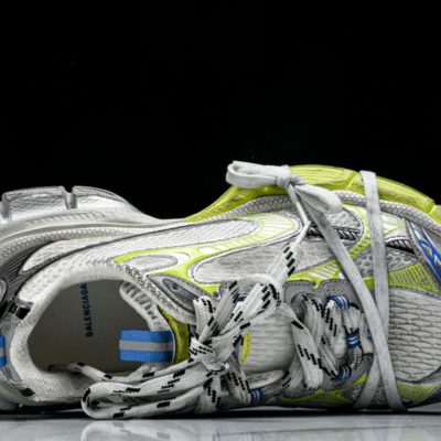 3XL Sneaker Green Yellow Blue 3.jpg