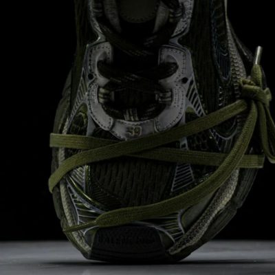 3XL Sneaker Khaki Eggshell 4.jpg
