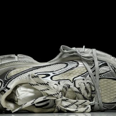 3XL Sneaker White Black 3.jpg