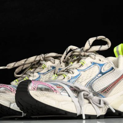 3XL Sneaker White Red Blue 5.jpg