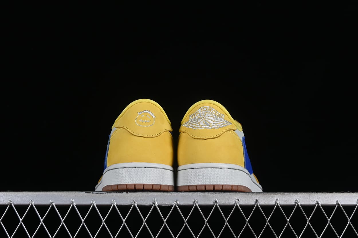 Air Jordan 1 Retro Low OG SP Travis Scott Canary (Women’s) Air Jordan 1 Retro Low OG SP Travis Scott Canary (Women’s)