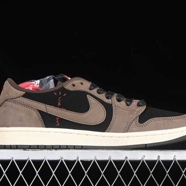 Air Jordan 1 Retro Low OG SP Travis Scott Mocha 2.jpg