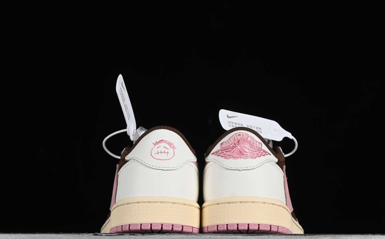 Air Jordan 1 Retro Low OG Travis Scott Dark Pony Air Jordan 1 Retro Low OG Travis Scott Dark Pony