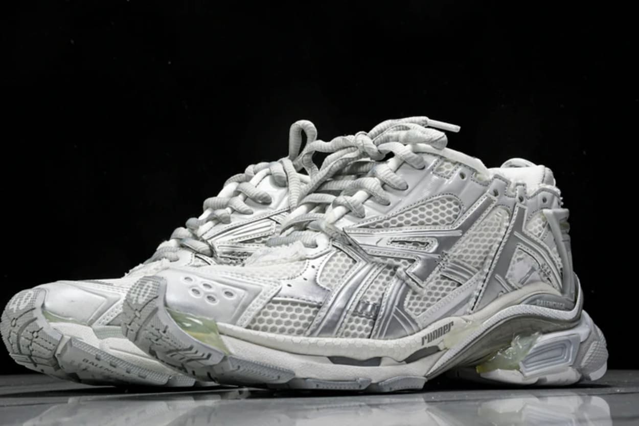Runner White Grey Silver Runner White Grey Silver
