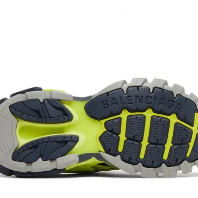Balenciaga Track.2 Green Grey 3 800x533 1.webp