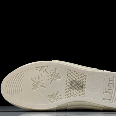D1Or B23 Skate High Black 5.jpg