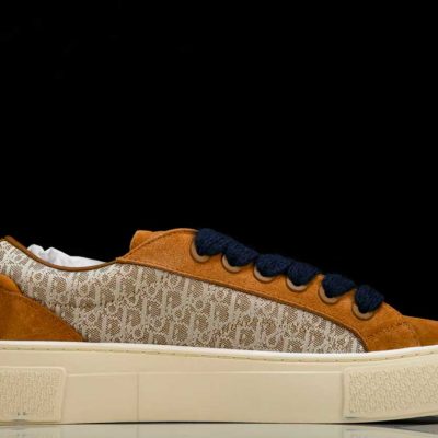 D1or B33 Brown Cream Oblique