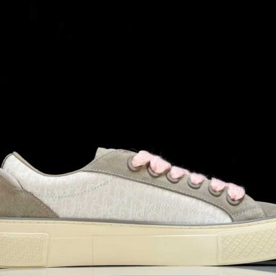 D1or B33 Grey White Oblique
