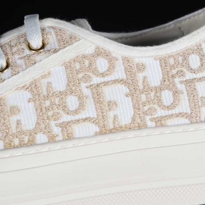 D1or WalknD1or Platform Sneaker Oblique Gold 9.jpg