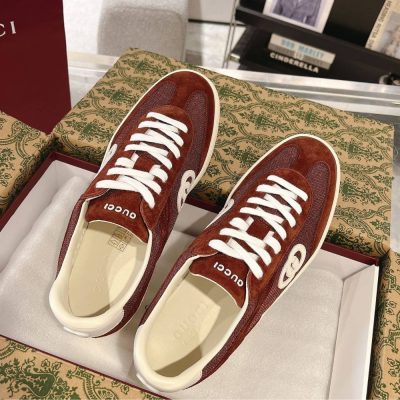 Gucci Interlocking Red White Suede.jpg