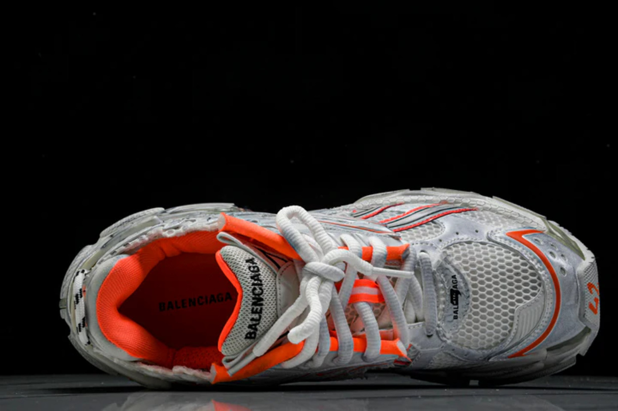 Runner Sneaker ‘Eggshell Neon Orange’ Runner Sneaker ‘Eggshell Neon Orange’
