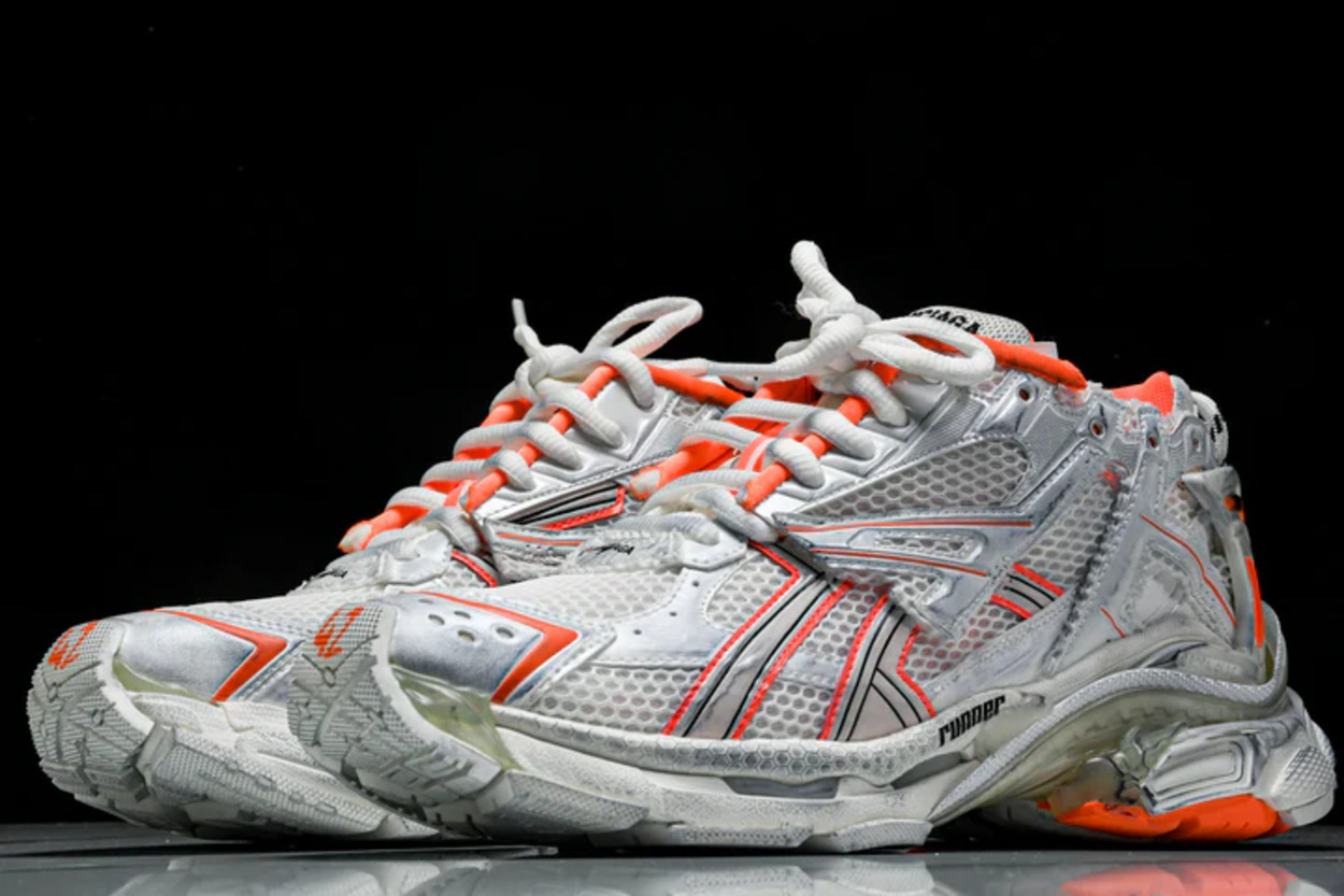 Runner Sneaker ‘Eggshell Neon Orange’ Runner Sneaker ‘Eggshell Neon Orange’