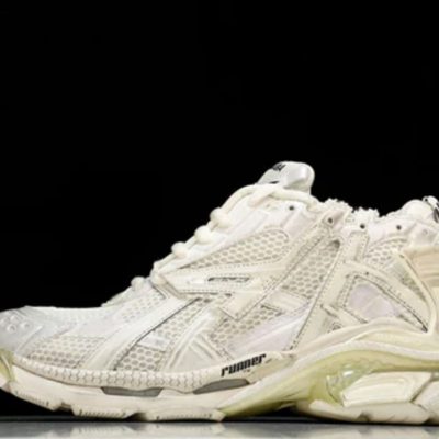 Runner ‘White’