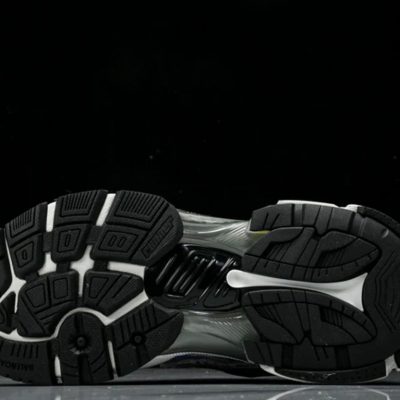 Runner White Purple 2.jpg