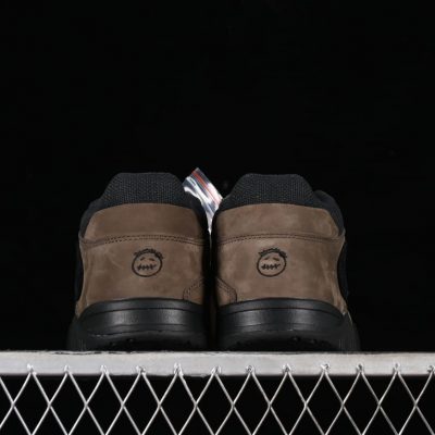 Travis Scott Jordan Jumpman Jack Mocha 2.jpg