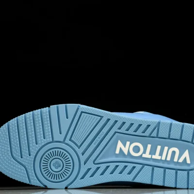 Louis Vuittоп Trainer Blue Embossed Monogram 3.webp