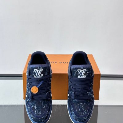 Trainer Monogram Tuffetage Denim Blue 5.jpg