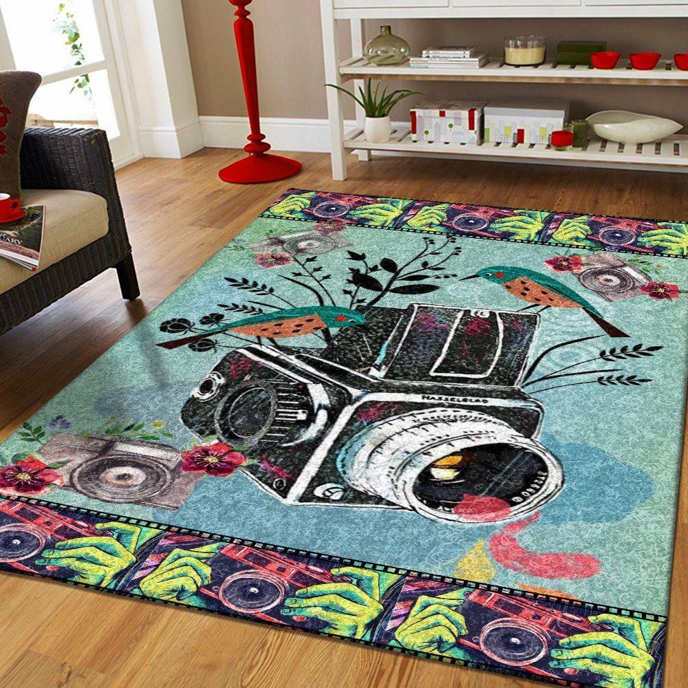 Deschea Camera Limited Edition Rug