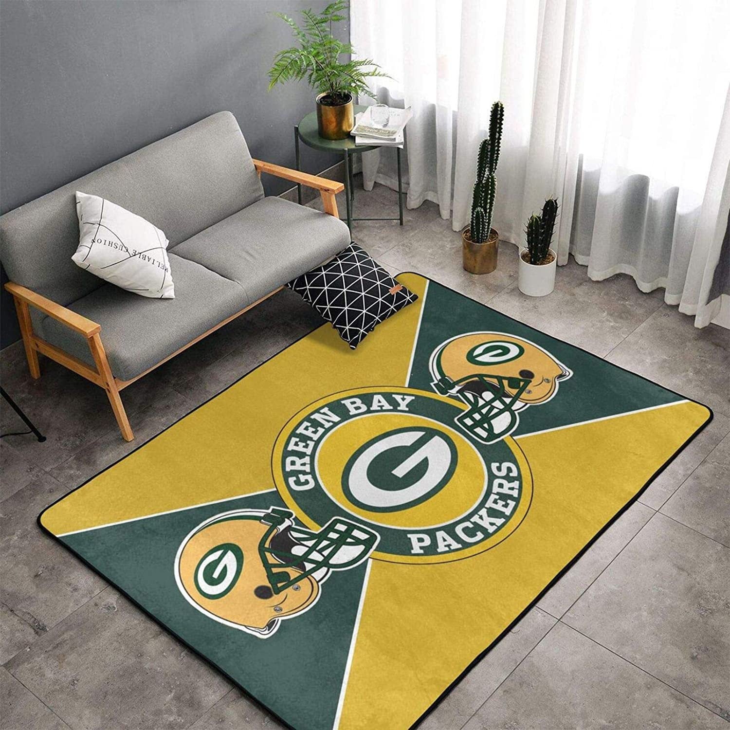 Deschea Green Bay Packers Nfl Family Decorative Floor Rug