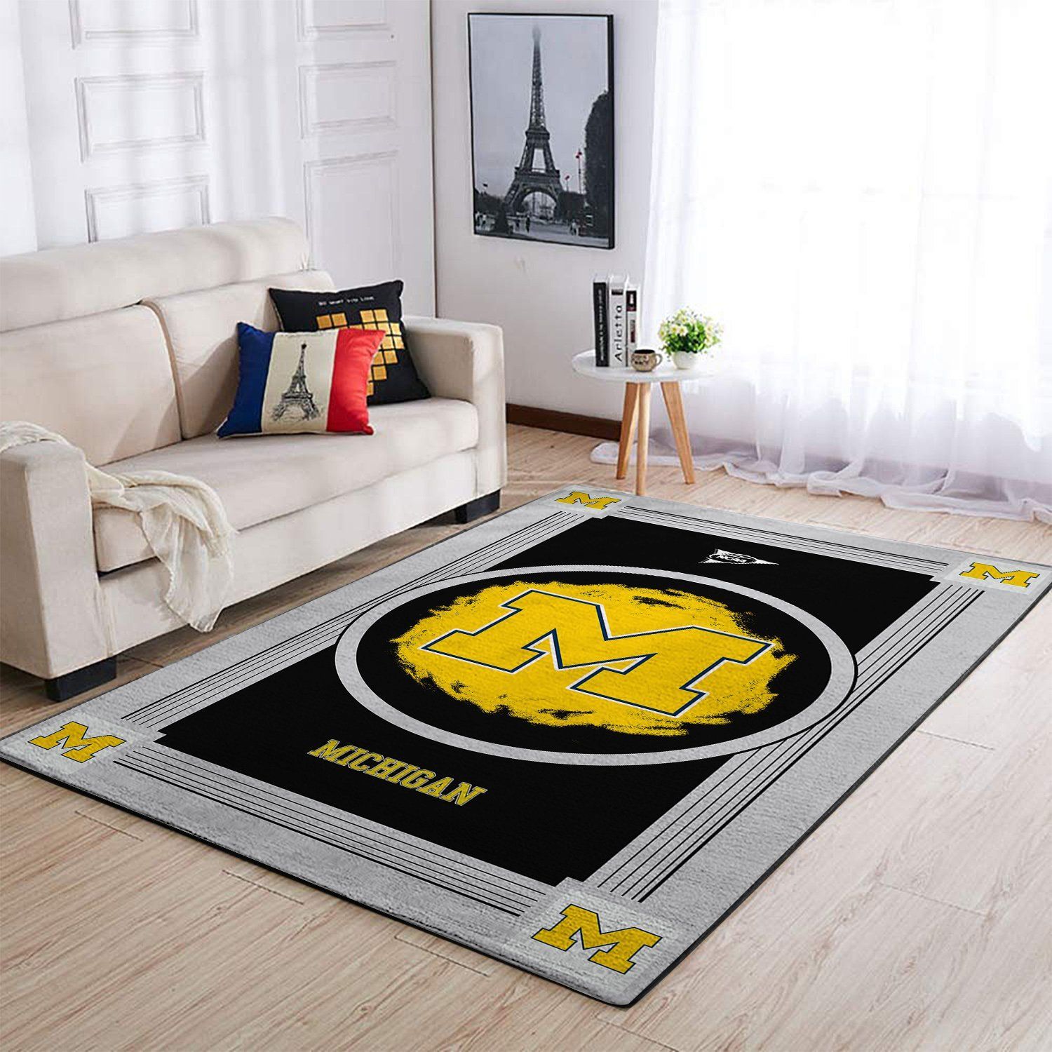 Deschea Michigan Wolverines Living Room Area Rug