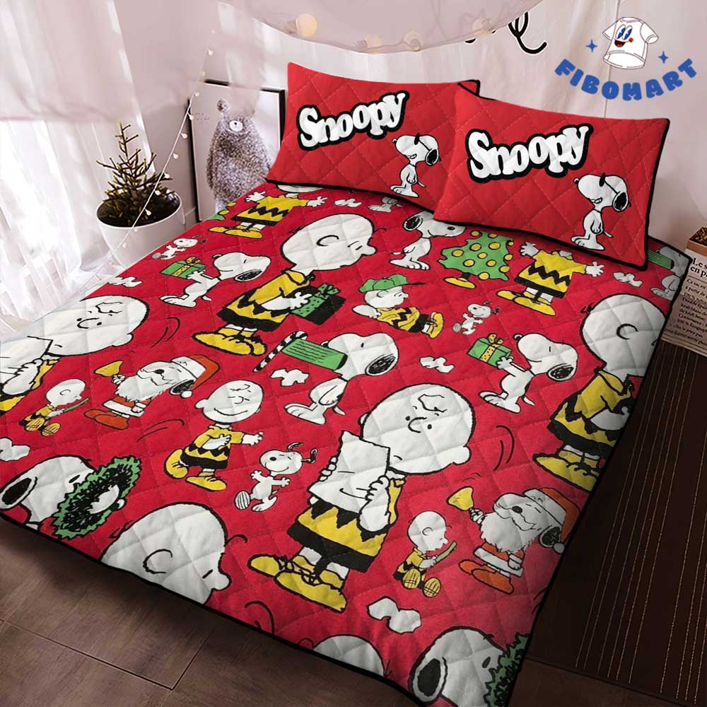 Charlie Brown And Snoopy Christmas Gift Bedding Set