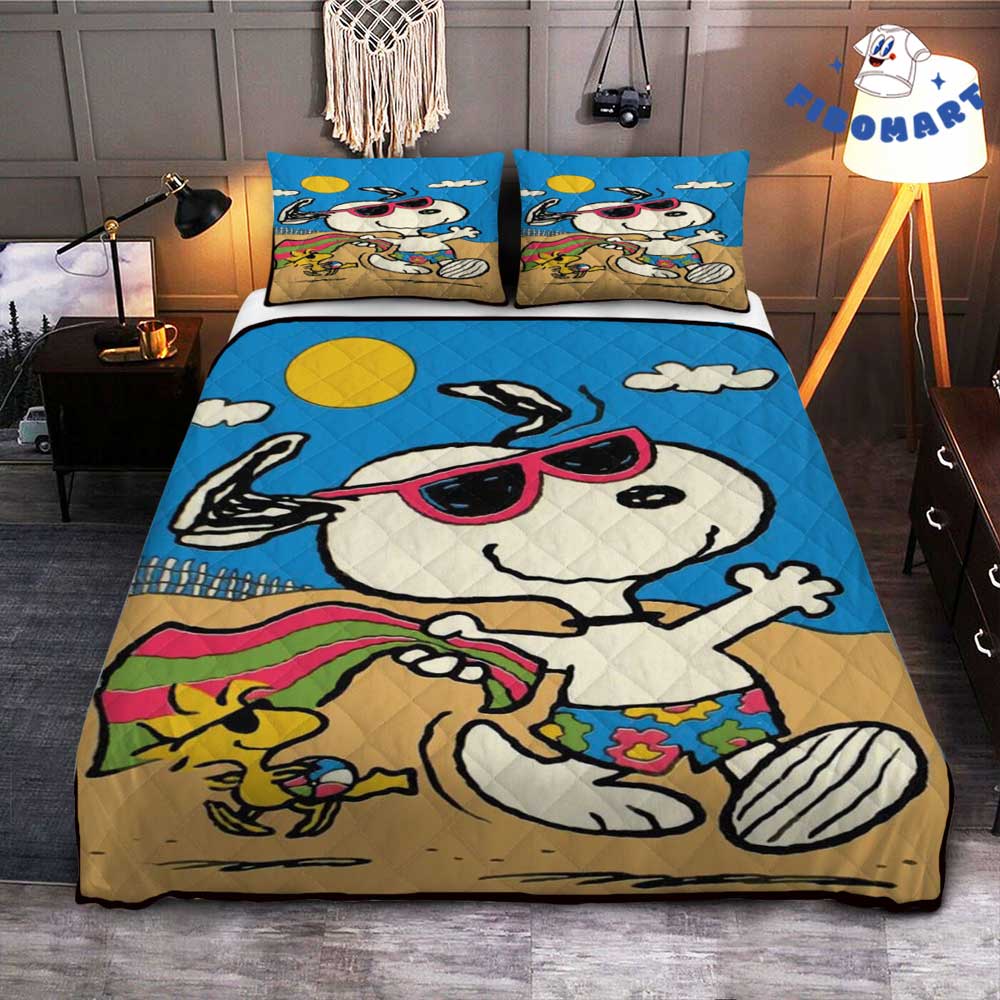Hawaiian Woodstock And Snoopy At The Beach Bedding Set